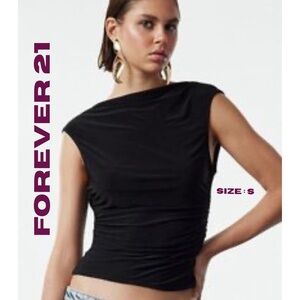 Forever 21 Black Sleeveless Ruched Boatneck Tank Top